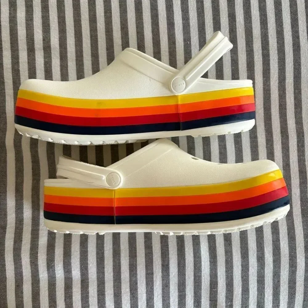 Disney Platform Retro Crocs Size M7/W9